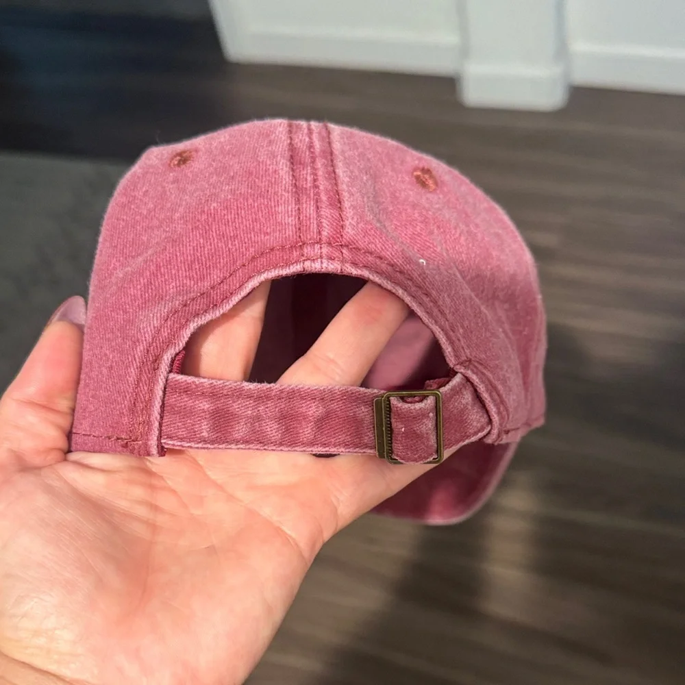 Amazon Pink Women's Baseball Cap
